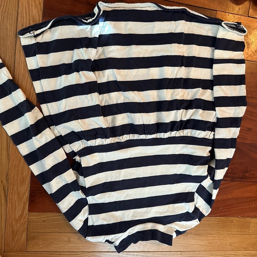 Striped Black and White Long Sleeve Top